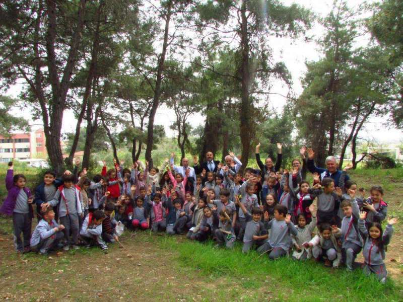 DÜNYA SU GÜNÜNE BAŞARI'LI ÖĞRENCİLERDEN DUYARLI DAVRANIŞ!