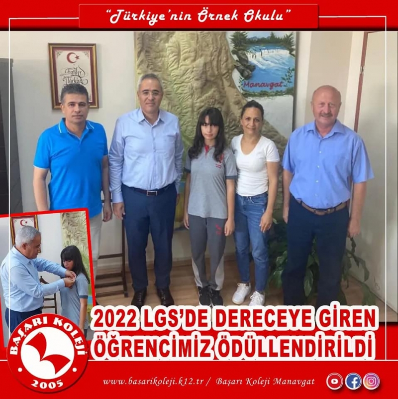 2022 LİSEYE GEÇİŞ SINAVINDA (LGS) DERECEYE GİREN ÖĞRENCİMİZ İLÇE MİLLİ EĞİTİM MÜDÜRLÜĞÜ TARAFINDAN ÖDÜLLENDİRİLDİ