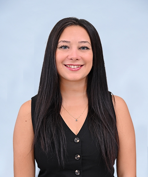 Elif Ayşe AĞIR İNGİLİZCE ÖĞRETMENİ